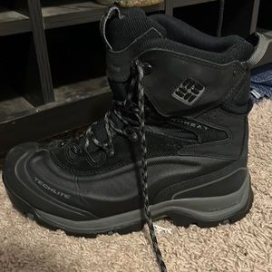 Columbia boots